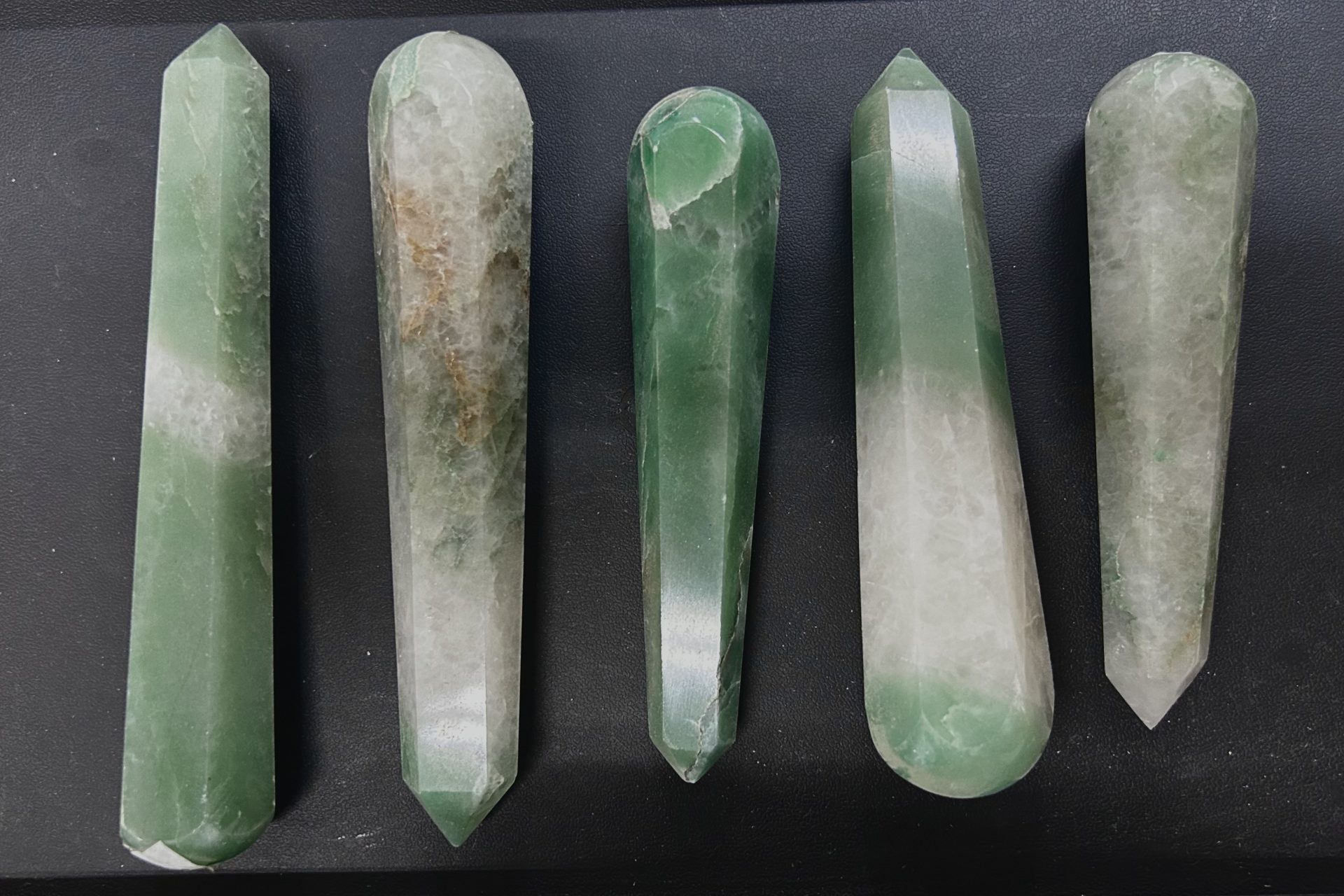 bi color green aventurine massager 32co