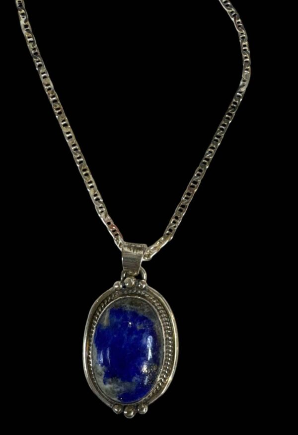 navajo pendant N49