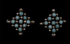 Native American Earrings E64